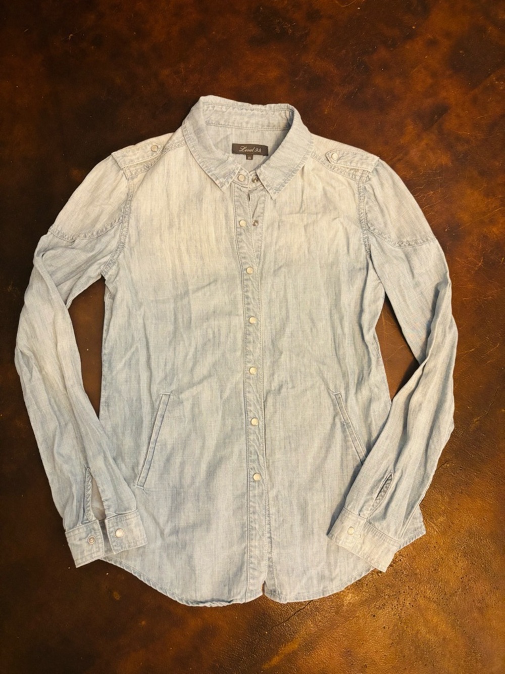 Women’s Level 99 Pearl Snap Shirt Size XS